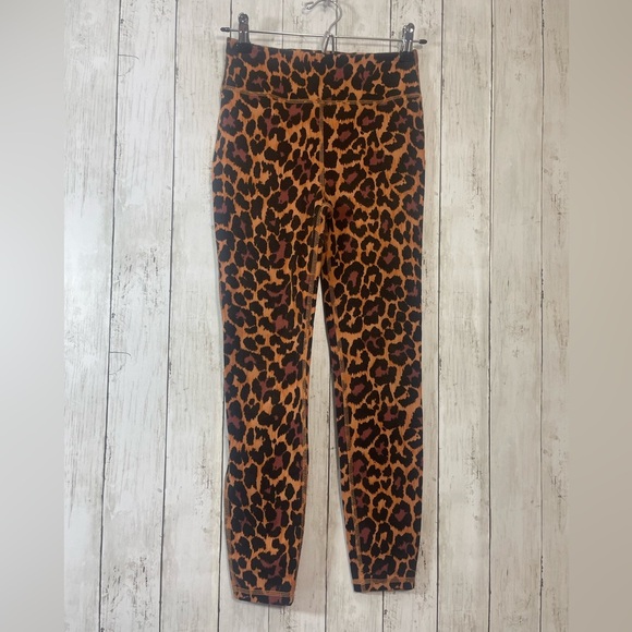 🤑J.Crew Weekend Leopard Print Leggings Small - Picture 1 of 6